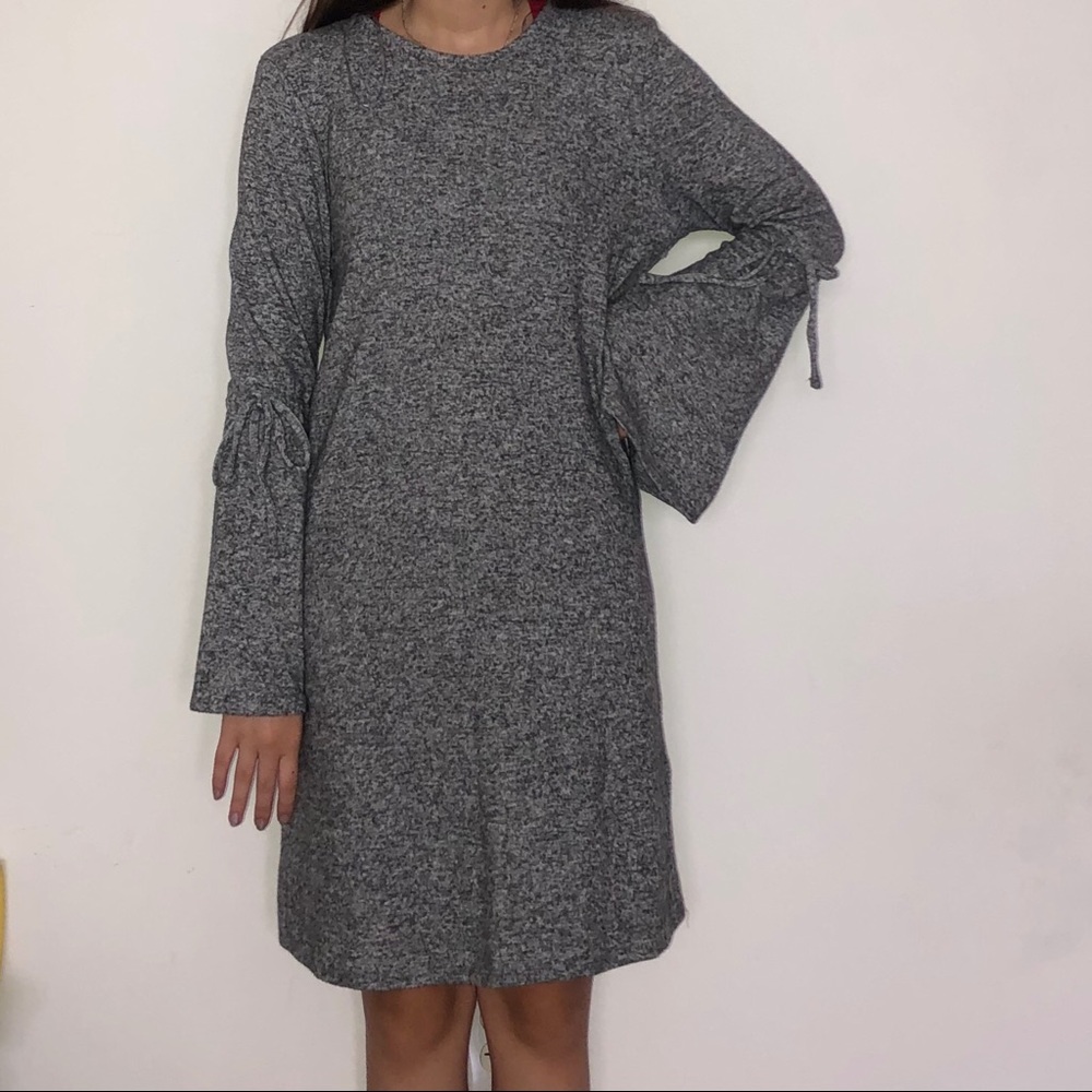 Fall casual dress (SIZE SMALL)